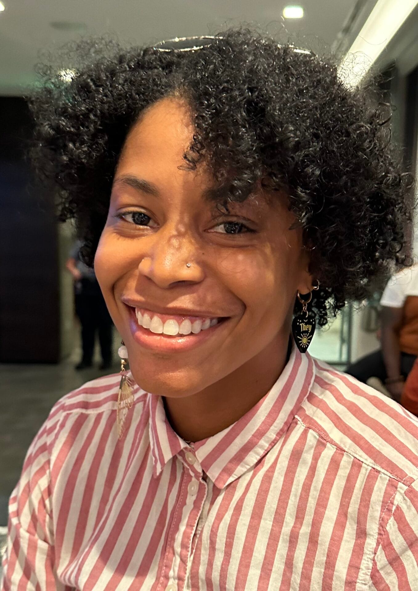 641F69DF-8658-4BA2-AD7F-CBCBAF239D86_1_201_a